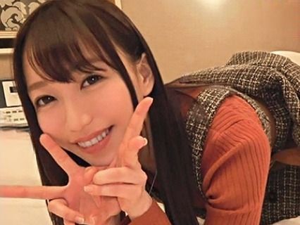 【上京OLの初体験】『気持ちいい…』田舎から出てきたウブな新卒OLが、都会のセクハラ上司にスパンキング＆電マ責め！バックと正常位で激しく突かれ、初めての快感に悶絶♡無垢な反応が逆にエロい！