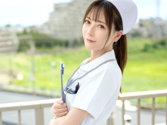 【天使の顔した淫乱ナース】『お仕事中も我慢できないの…♡』清楚系ナースが、病室で患者を誘惑！白衣の下は超敏感ボディ、チンポを見ただけで濡れちゃうド変態看護師の裏の顔…！