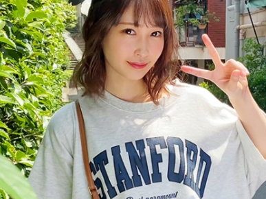 【バックで絶頂】『気持ち良すぎる…』超敏感ボディの美少女が電マ＆手マンで大洪水！トロトロになったオマンコにバックから激ピストンでイカせまくり！♡