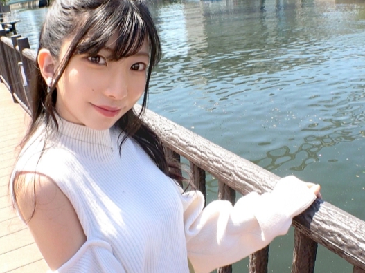 【美脚スレンダーの快感アクメ】『ダメ…そこ気持ち良すぎる…』キュートな女の子がチ○コで激しく突かれ、膣内をゴリゴリ刺激されまくり！美脚が痙攣するほど感じまくる！♡