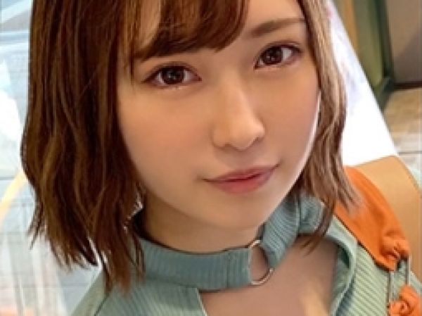 【18歳スレンダー美少女の初々しいSEX♡】『久しぶりのエッチで敏感まんこがキュンキュン…』洋菓子店で働くウブな美少女が、ご無沙汰のセックスに恥じらいながらも感じまくる！貧乳スレンダーボディを激しくハメられ、甘い喘ぎ声を漏らす！♡