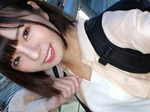 【パイパン美少女のぐちょ濡れSEX】『あっ…ダメ…』無毛の秘部が手マンでぐっちょり！メス汁垂らして感じまくる姿がエロ可愛い！濡れ濡れオマ●コで肉棒を咥え込む！♡