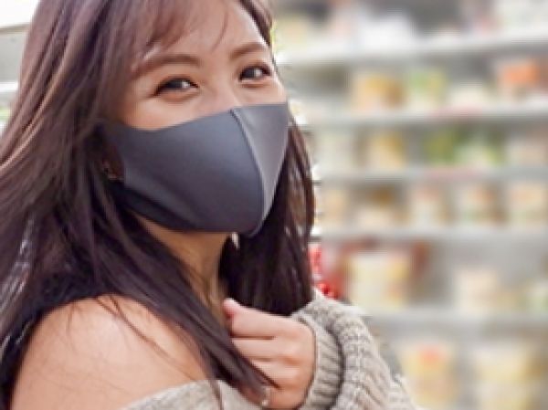 【ギャル騎乗位】腰振りが止まらない！淫乱ギャルが素人チ○ポを騎乗位で責めまくり！クネクネ腰使いで男を骨抜きにするエロテク炸裂！