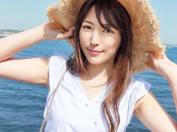 【禁断の週末不倫旅】『誰にも言えない…』細身で色っぽい愛人と密会セックス逃避行!互いのカラダを求め合い、生々しいハメ撮りで燃え上がる情事♡