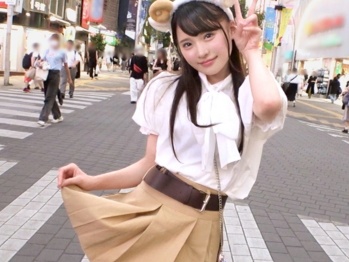 【童顔ロリの剛毛マンコ】『こんなに毛深いなんて…』無邪気な顔した美少女が、実はワレメジャングルの持ち主！肉棒で激しく突かれ、無垢な顔で感じまくるギャップがヤバい！ｗ