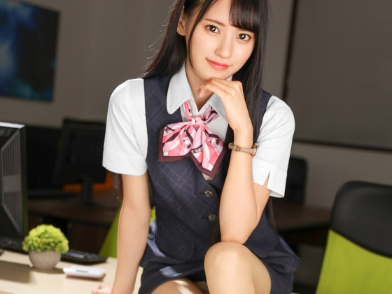 【OLのスレンダーボディを激突き】エチエチな働くお姉さん、スーツを脱いだらめちゃカワボディ！ ビンビンのチンコで激しく突きまくり、感じまくる姿に大興奮！ 仕事終わりに乱れる姿がエロすぎる！