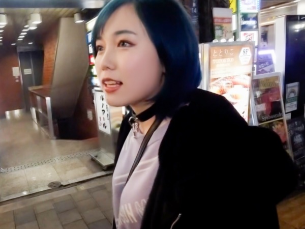 【巨乳小悪魔の逆レイプ】『もっと感じちゃいなよ♡』激カワ美巨乳娘がM男くんを玩具に！チンポをツンツン悪戯したら、自ら跨りガンガン腰振り！小悪魔スマイルでM男くんを骨抜きにしちゃう！