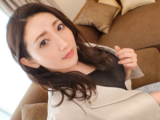 【美巨乳セクシーお姉さん】『もっと激しく…』色気ダダ漏れなエロボディにフル勃起！！ムチムチのカラダを激しく突きまくって、喘ぎ声が止まらないドエロセックス♡