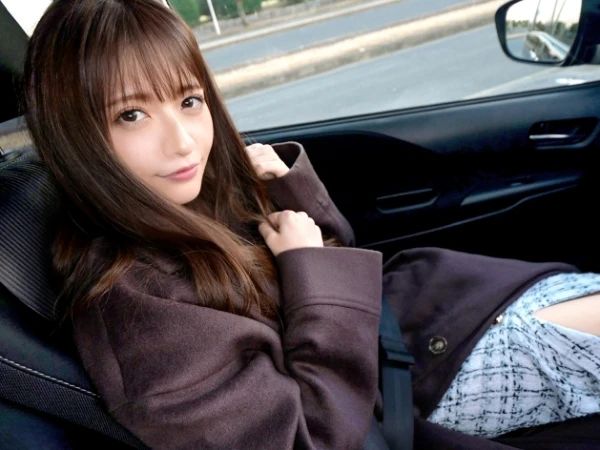 【主観イチャラブ旅行】『好き…もっと激しくして…』スレンダーな彼女とホテルで濃厚ラブラブSEX！フェラでたっぷりご奉仕された後は、騎乗位で激しく腰を振る彼女の華奢ボディにメロメロ♡旅行先の甘い夜を存分に楽しむ恋人たちの熱い一夜！