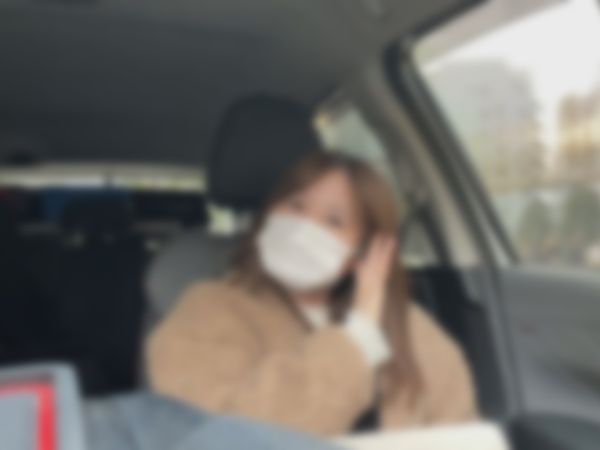 【危険な生配信】『バレたらヤバい…』セフレとの生ハメSEXを盗撮！絶倫チンポで連続中出しされまくる素人娘の危険なプレイが丸見え！！