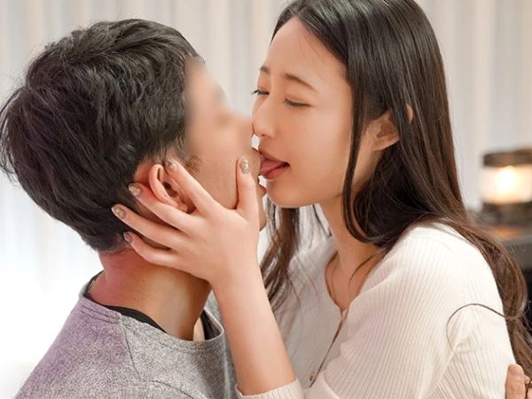 【ピュアボーイと淫女のイチャラブ】『仕事なんて忘れて…』愛のないSEXを拒む純粋な彼と、本気のフェラで心も体も繋がる！心温まる本気のセックスでピュアボーイをメロメロに！♡